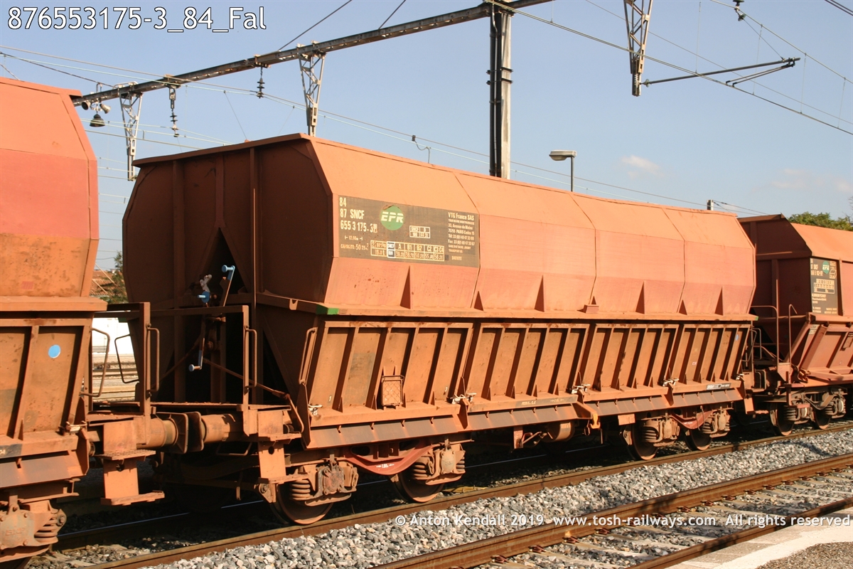 876553175-3_84_Fal.jpg